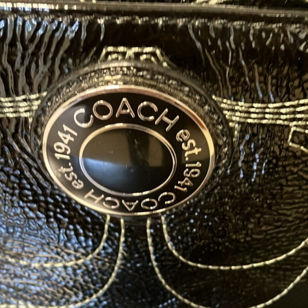 Coach black patent large sig stitched trave/ diaper bag - Picture 4 of 10